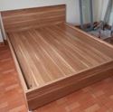 Hình ảnh của Giường ngủ gỗ công nghiệp thiết kế tối giản